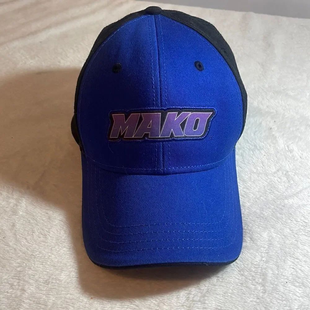 Sea world Mako Hat